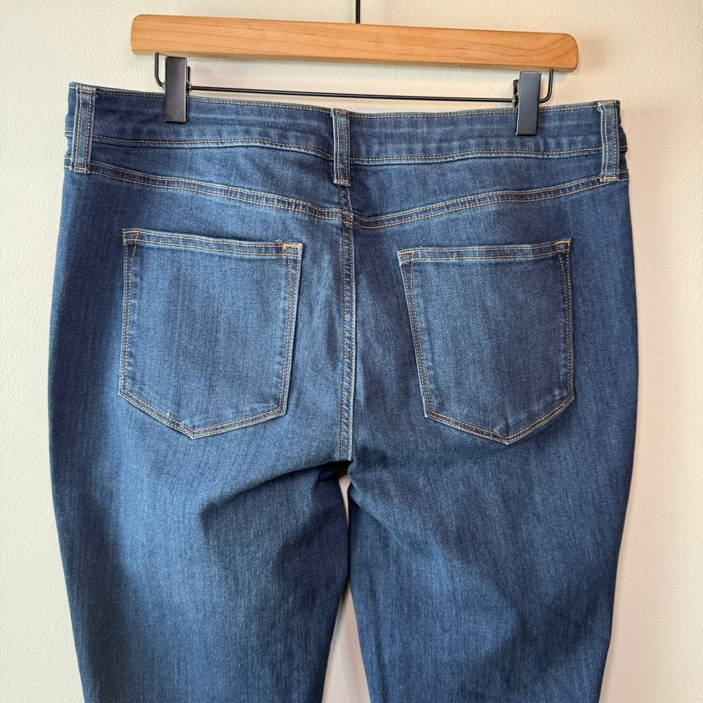 Sonoma Women's Bootcut Jeans Dark Wash Denim Stretch Size 14 Regular - Picture 6 of 6